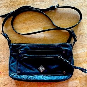 Simply vera Vera Wang, Luxe, leather cross body purse